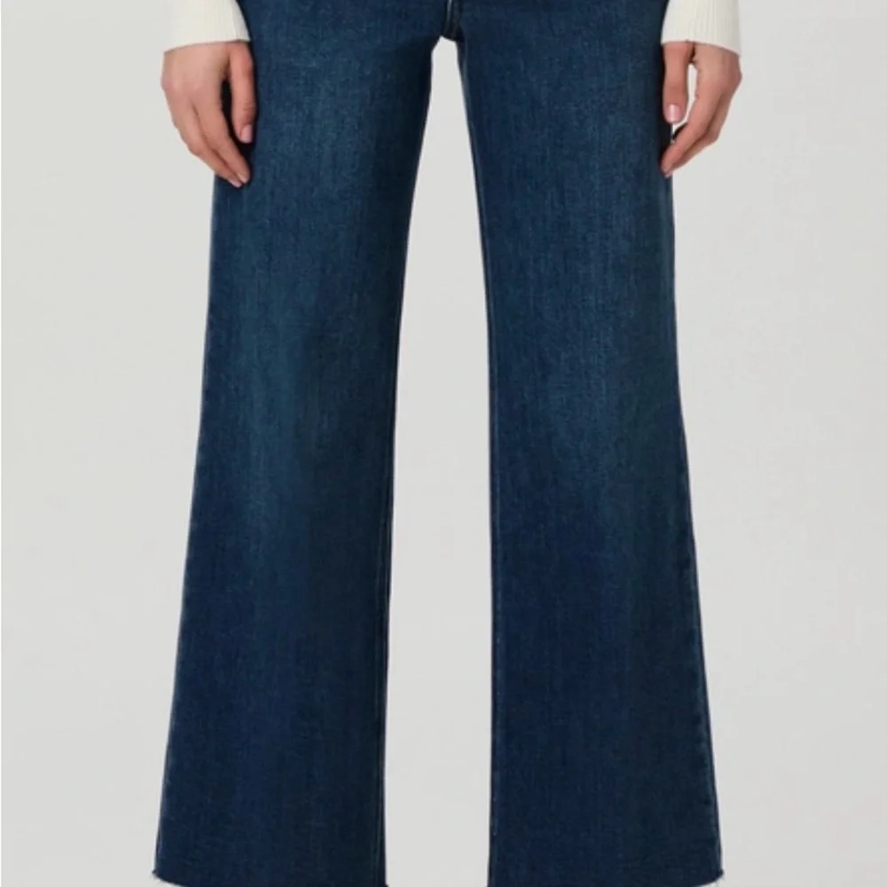 PAIGE Anessa Wide Leg Jean in color: Amoroso, Size 32 - Picture 6 of 16